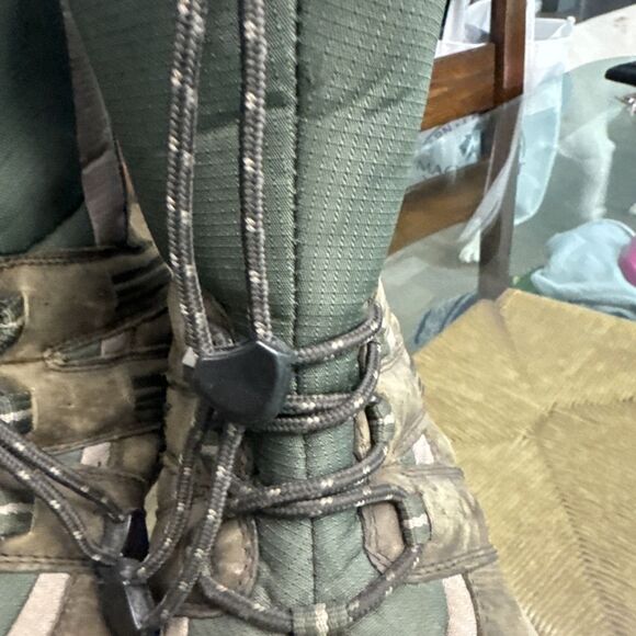 Keen Brixen Waterproof Insulation Boot Men 10.5 Winter Hike Mountaineering Rare main image 4